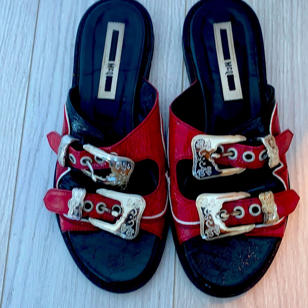 McQueen sandals flat
